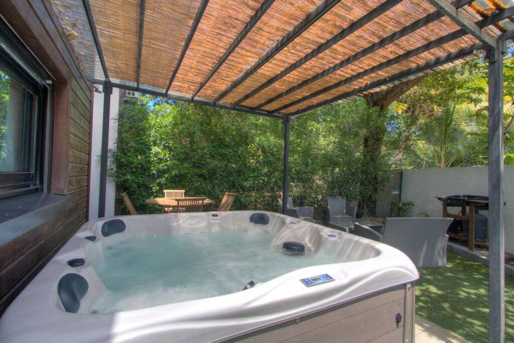 Le Grand Bleu - Jacuzzi - Apt La Saline-Les-Bains Exterior foto